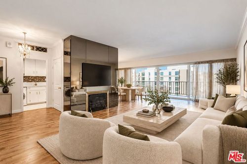 4f-10450 Wilshire Blvd, Los Angeles, CA, 90024 | Card Image
