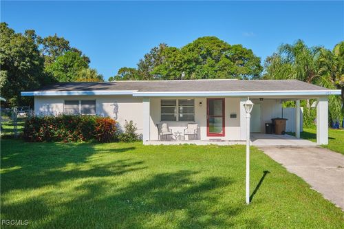372 Altamont Ave, FORT MYERS, FL, 33905-3040 | Card Image
