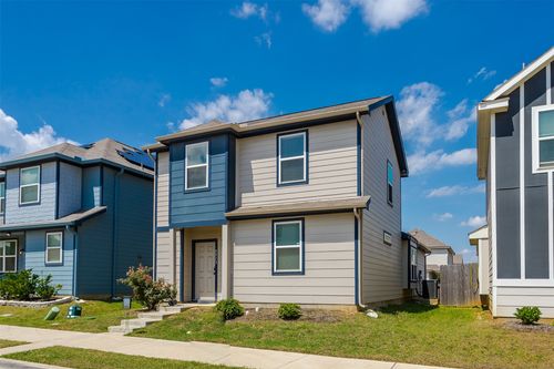 5513 Topwater Trl, Fort Worth, TX, 76119-7065 | Card Image