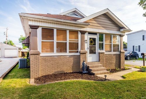 820 Allens Ln, Evansville, IN, 47710-3122 | Card Image
