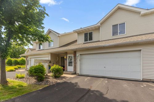 7036 49th St N, Oakdale, MN, 55128-2650 | Card Image