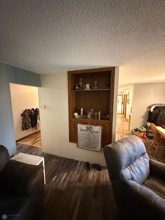 Living Room | Image 12