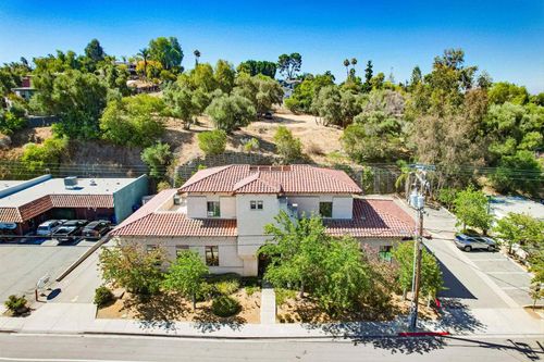 343 E Alvarado St, Fallbrook, CA, 92028-2966 | Card Image
