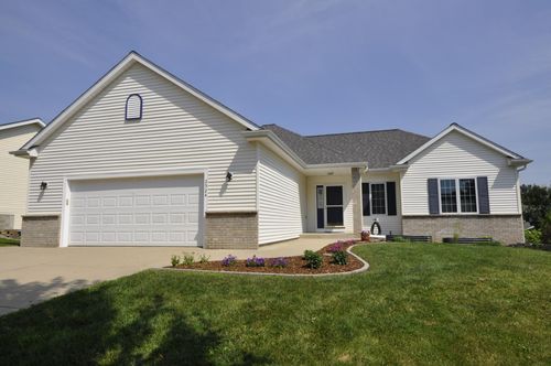 2524 Parkhill Ln Sw, Rochester, MN, 55902-2830 | Card Image