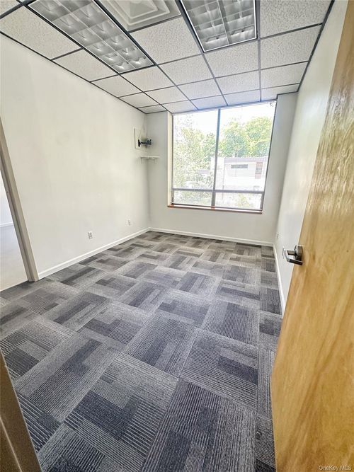 303-531 Central Park Avenue, Scarsdale, NY, 10583 | Card Image