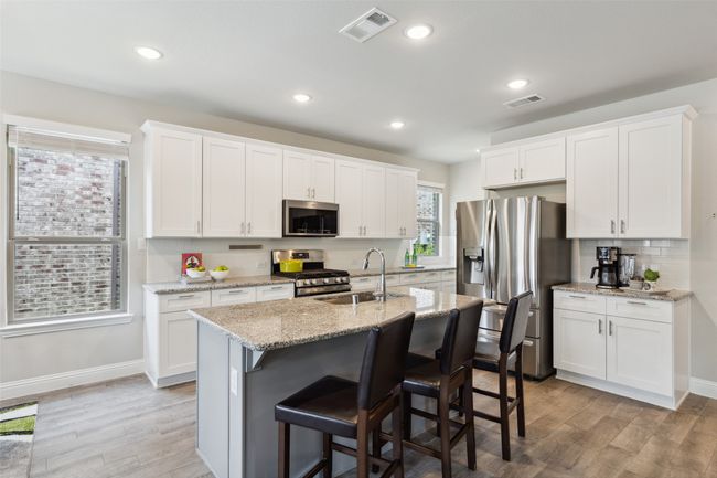 5909 Horsetail Dr, House other with 4 bedrooms, 3 bathrooms and null parking in McKinney TX | Image 7