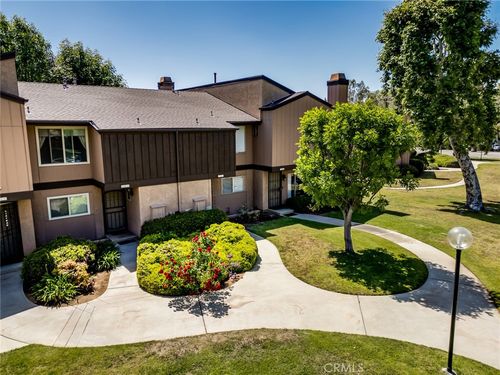 161 N Center Pl, Redlands, CA, 92373 | Card Image