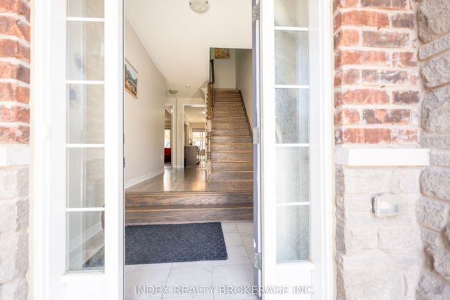 55 Phyllis Dr, House attached with 4 bedrooms, 4 bathrooms and 4 parking in Caledon ON | Image 4