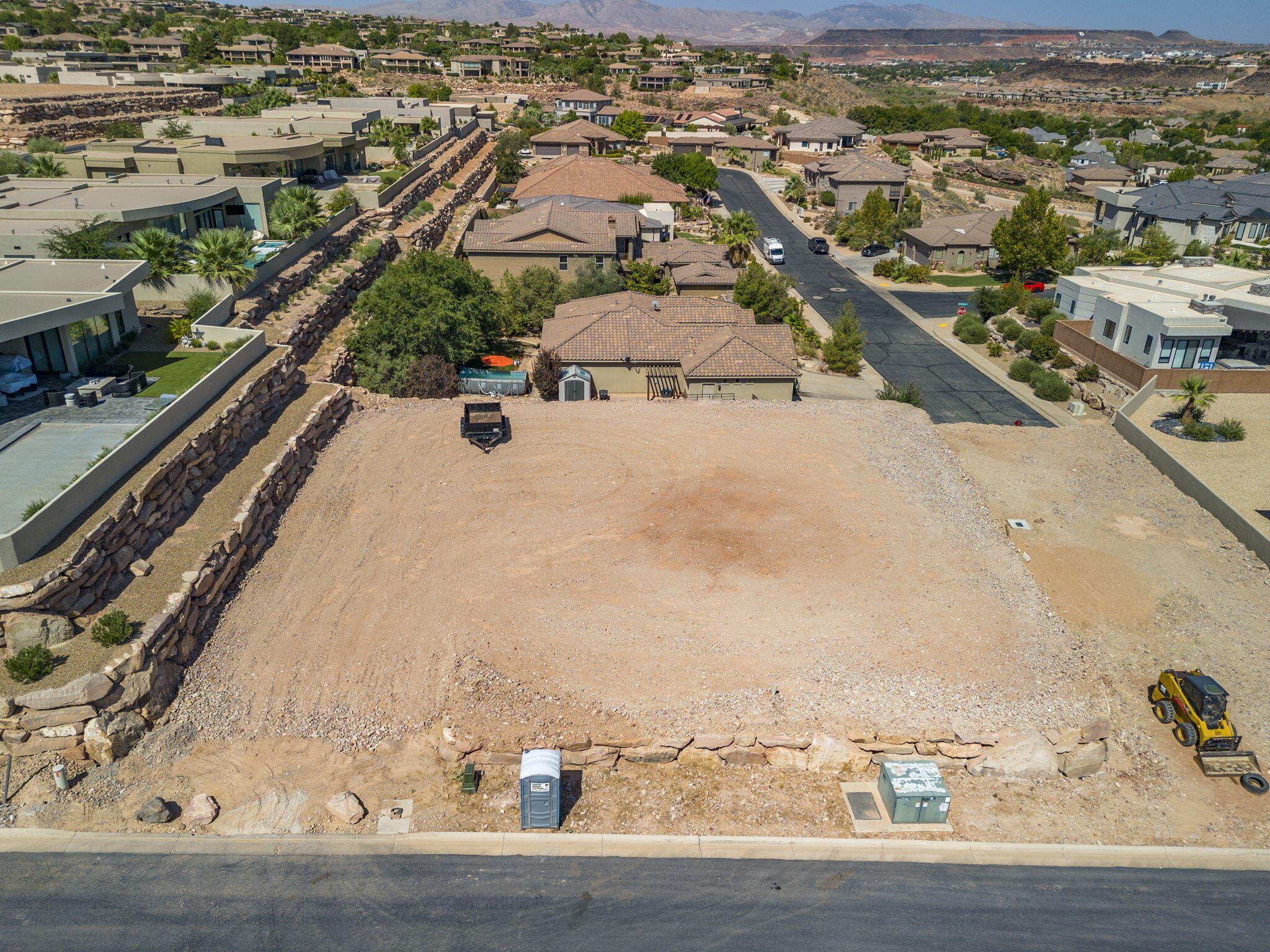 Land in St George 5