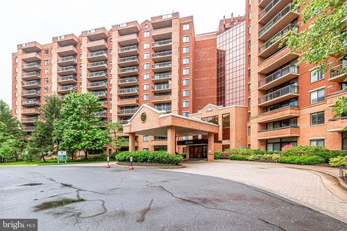 323-2230 George C Marshall Dr, FALLS CHURCH, VA, 22043-2572 | Card Image