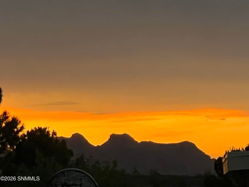 4606 Rock Canyon Loop, Las Cruces, NM, 88011-0957 | Card Image