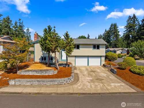 7944 Spartan Ct Se, Olympia, WA, 98503-1643 | Card Image