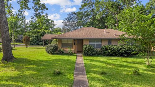 101 S Delmont Drive E, Conroe, TX, 77301 | Card Image