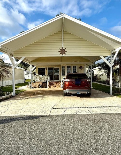 132 Citrus Ridge Dr, DAVENPORT, FL, 33837-9410 | Card Image