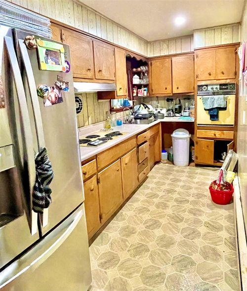 20 Pine Ave, Ossining, NY, 10562-3504 | Card Image