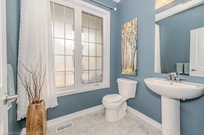 262 Dolman St, House other with 4 bedrooms, 3 bathrooms and 4 parking in Breslau ON | Image 18