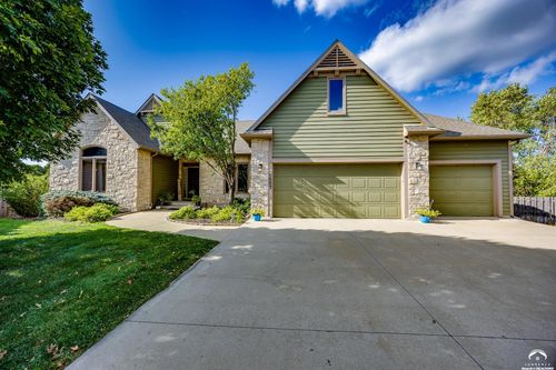 1007 New Boston Ct, Lawrence, KS, 66049-2750 | Card Image