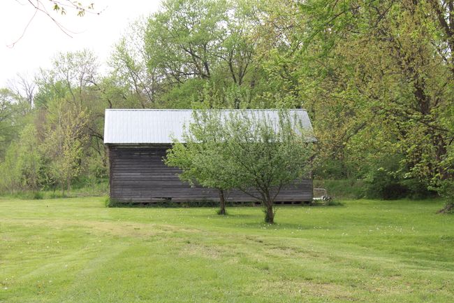barn and roof backyard | Image 15