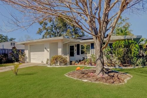 3483 7th Ave Se, LARGO, FL, 33771-2726 | Card Image