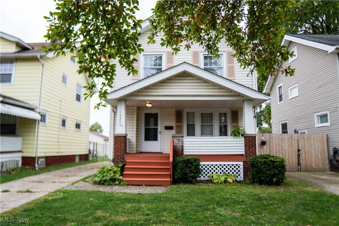 Carrydale Ave, Cleveland, OH 44111