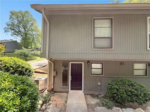 6202 Overlook Rd, Norcross, GA, 30092-2782 | Card Image