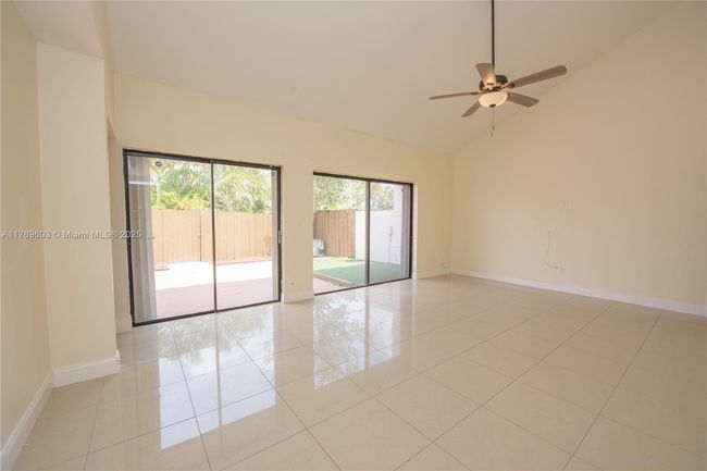 1353 S Audubon Dr, House other with 2 bedrooms, 2 bathrooms and null parking in Homestead FL | Image 4