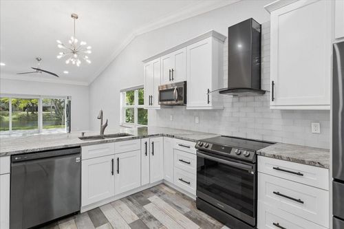 1070 Nw 53rd St, Deerfield Beach, FL, 33064-8639 | Card Image