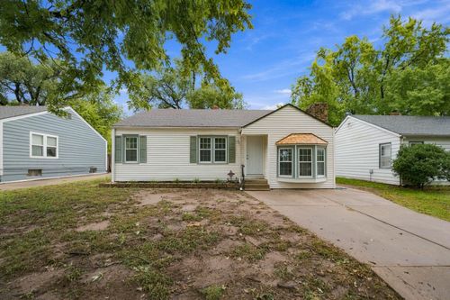 646 S Clifton Ave., Wichita, KS, 67218 | Card Image