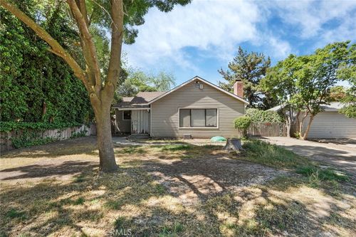 2194 Yosemite, Merced, CA, 95341 | Card Image