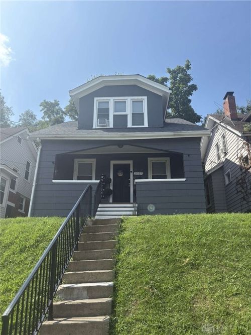 2327 Glenside Ave, Norwood, OH, 45212-1252 | Card Image