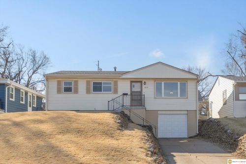 5839 Sprague Street, Omaha, NE, 68104 | Card Image