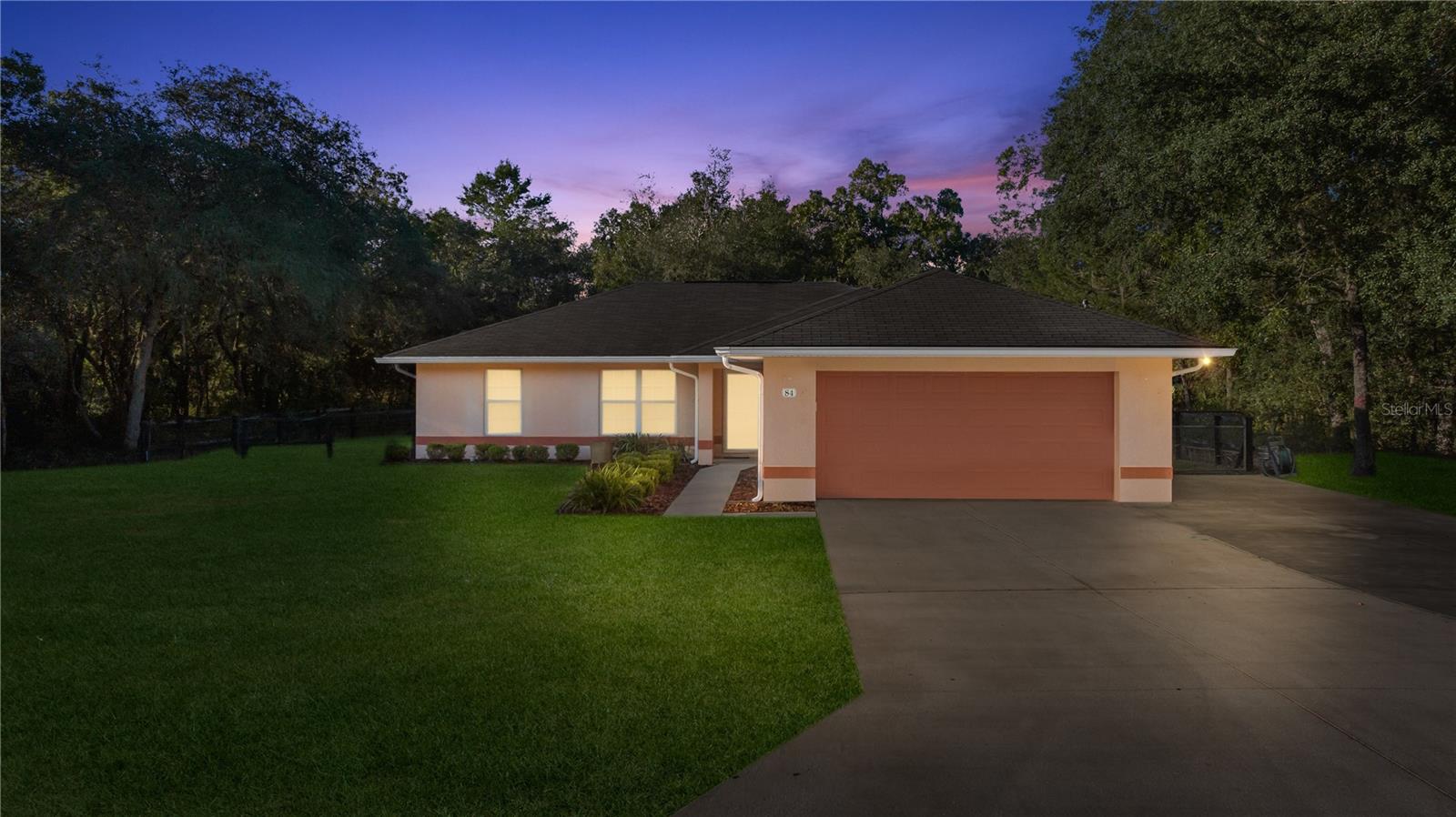 Fisher Way Trl, Ocklawaha, FL 32179