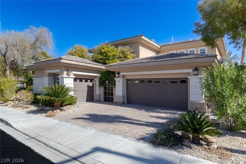 724 Pinnacle Heights Ln, Las Vegas, NV, 89144-0911 | Card Image