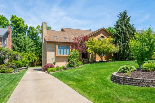 717 Stonegate Dr, Oakdale, PA, 15071-9419 | Card Image