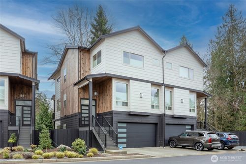 1-19727 27th Pl W, Lynnwood, WA, 98036-7885 | Card Image