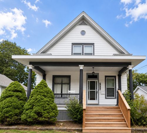 1214 Oak St, Bloomington, IL, 61701-1651 | Card Image