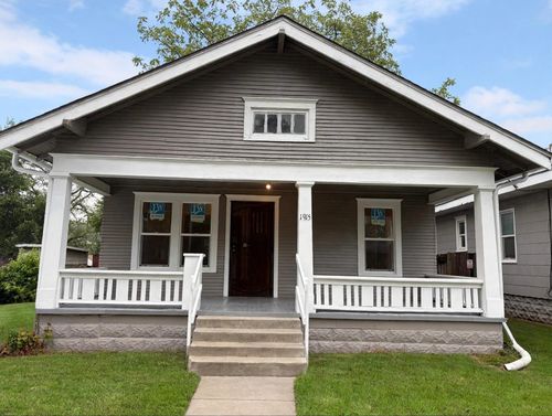 1915 S Topeka Ave, Wichita, KS, 67211-4139 | Card Image