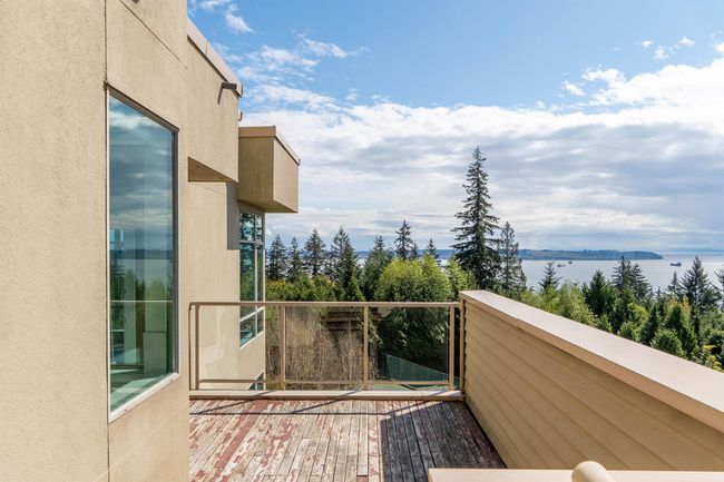 3112 Deer Ridge Dr, Townhouse with 4 bedrooms, 4 bathrooms and 2 parking in West Vancouver BC | Image 33