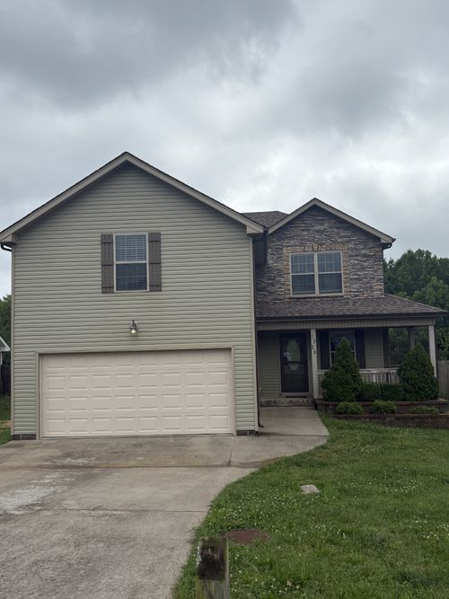 1328 Freedom Dr, Clarksville, TN, 37042-8247 | Card Image