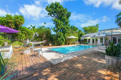 3468 Royal Palm Ave, Miami Beach, FL, 33140 | Card Image
