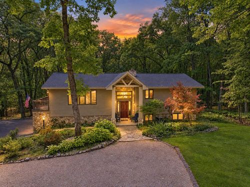 4954 Timberlawn Ct, Cadillac, MI, 49601-8215 | Card Image