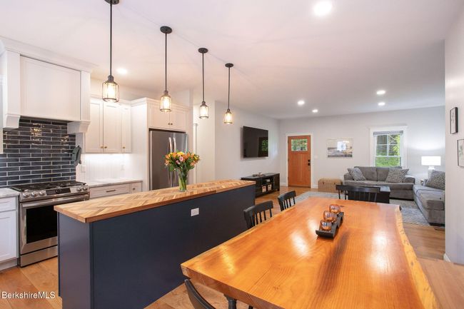 10 Terra Ferma Dr, House other with 3 bedrooms, 3 bathrooms and null parking in Egremont MA | Image 9