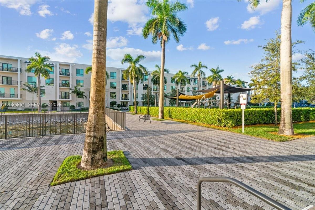 Residential in Doral 4