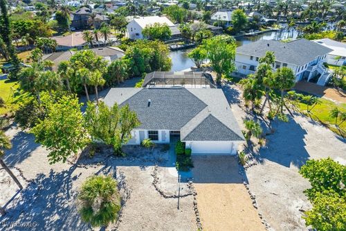 755 Pen Shell Dr, SANIBEL, FL, 33957-4913 | Card Image