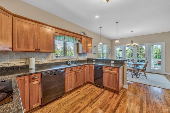 145 Golfers Crossing Dr, House other with 3 bedrooms, 3 bathrooms and null parking in Penhook VA | Image 9