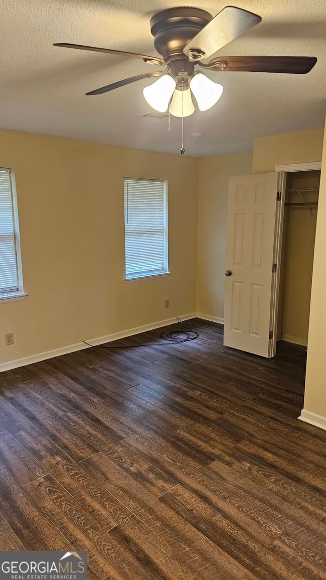 412 Vienna Cir, House other with 4 bedrooms, 2 bathrooms and null parking in Fort Valley GA | Image 9