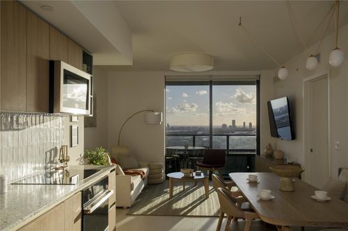 unit-2816-159 Ne 6th St, Miami, FL, 33132-1897 | Card Image