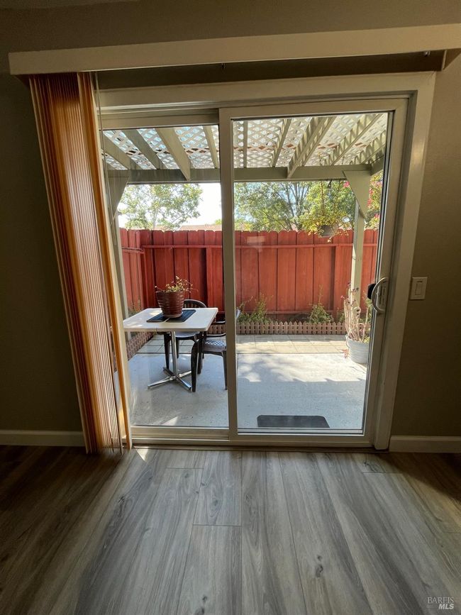 APT-19 - 2525 Walters Way, Condo with 2 bedrooms, 2 bathrooms and 1 parking in Concord CA | Image 23