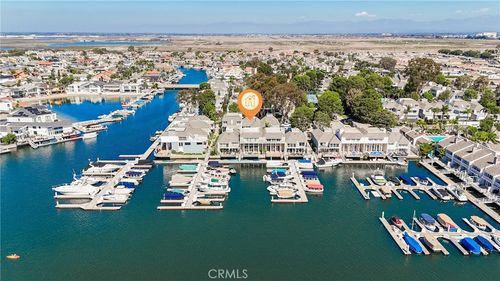 16433 Wimbledon Ln, Huntington Beach, CA, 92649-2111 | Card Image