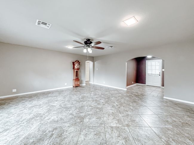 1420 Bowie Cir, House other with 3 bedrooms, 2 bathrooms and null parking in Corsicana TX | Image 14